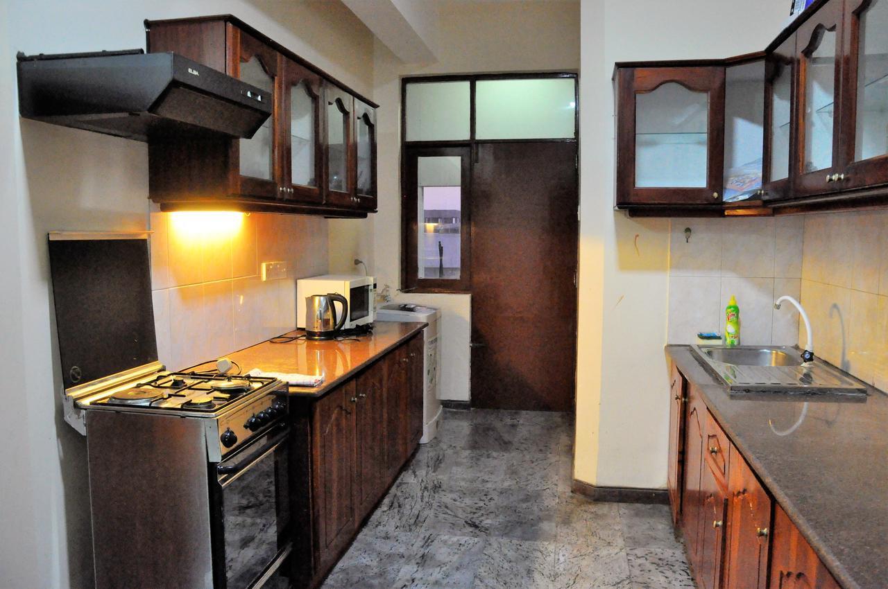 Port View Hostel كولمبو المظهر الخارجي الصورة