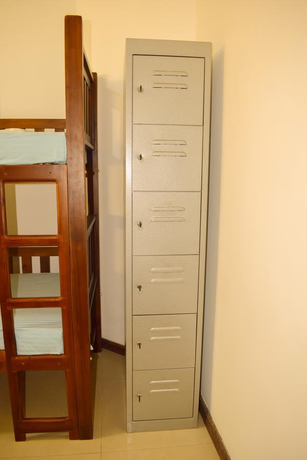 Port View Hostel كولمبو المظهر الخارجي الصورة