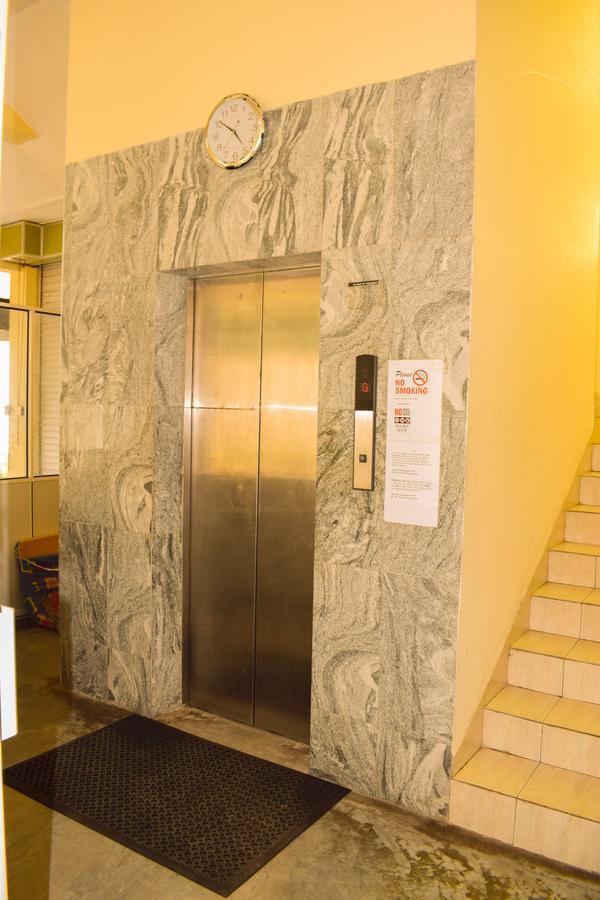 Port View Hostel كولمبو المظهر الخارجي الصورة