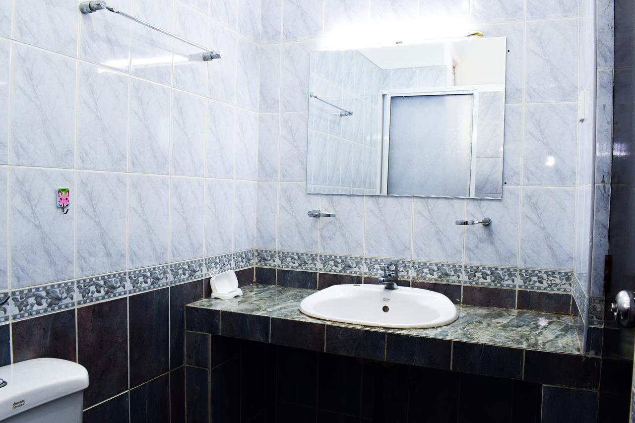 Port View Hostel كولمبو المظهر الخارجي الصورة